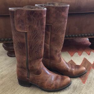 Ariat Tall Cowboy Boots sz 7